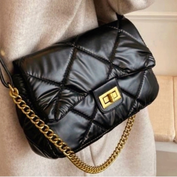 NEW: BADGLEY MISHKA QUILTED CROSSBODY BAG - Picture 13 of 13